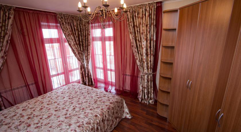 Гостиница on Tolstoy Красноярск
